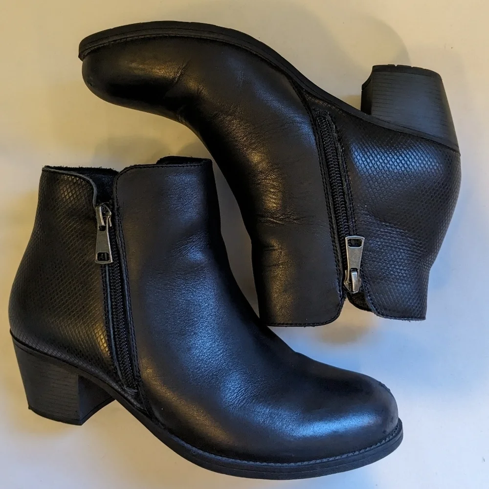 Propét Black Women's Tobey Obsolete Fashion Boot Size 6 - Picture 5 of 10
